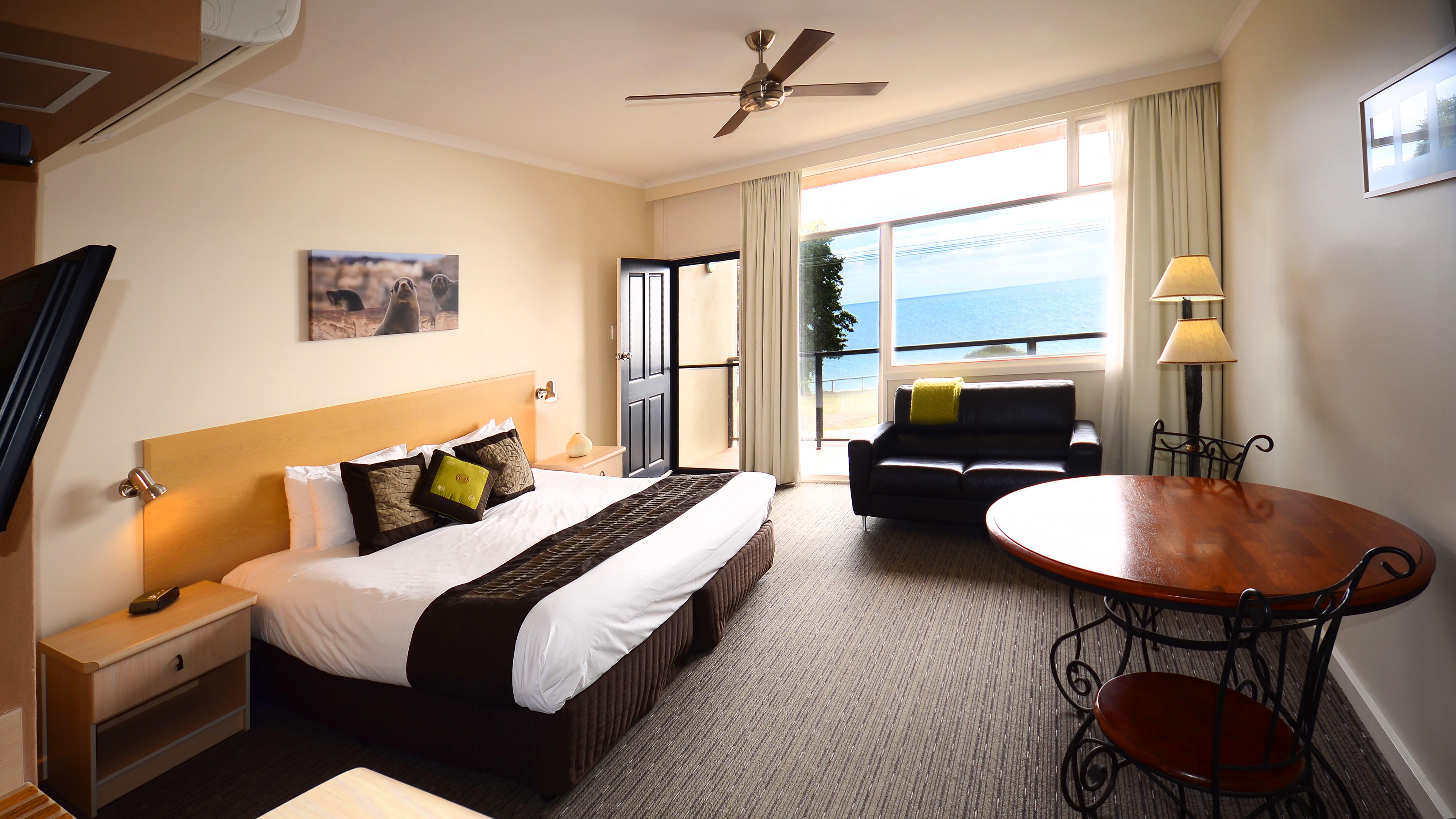 Kangaroo Island Seafront Hotel Penneshaw Exterior photo