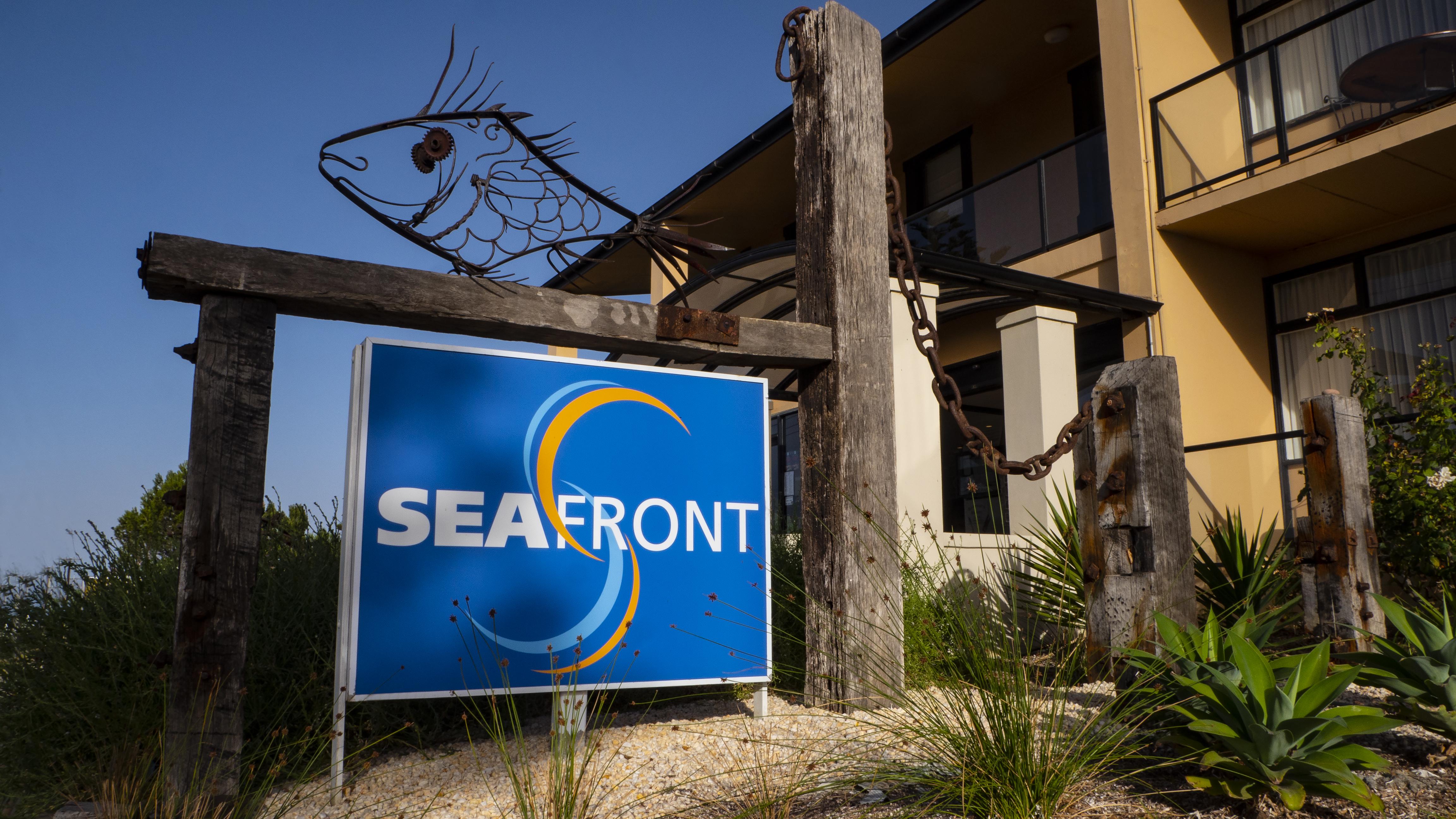 Kangaroo Island Seafront Hotel Penneshaw Exterior photo