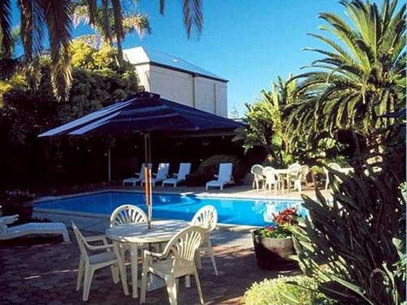 Kangaroo Island Seafront Hotel Penneshaw Exterior photo