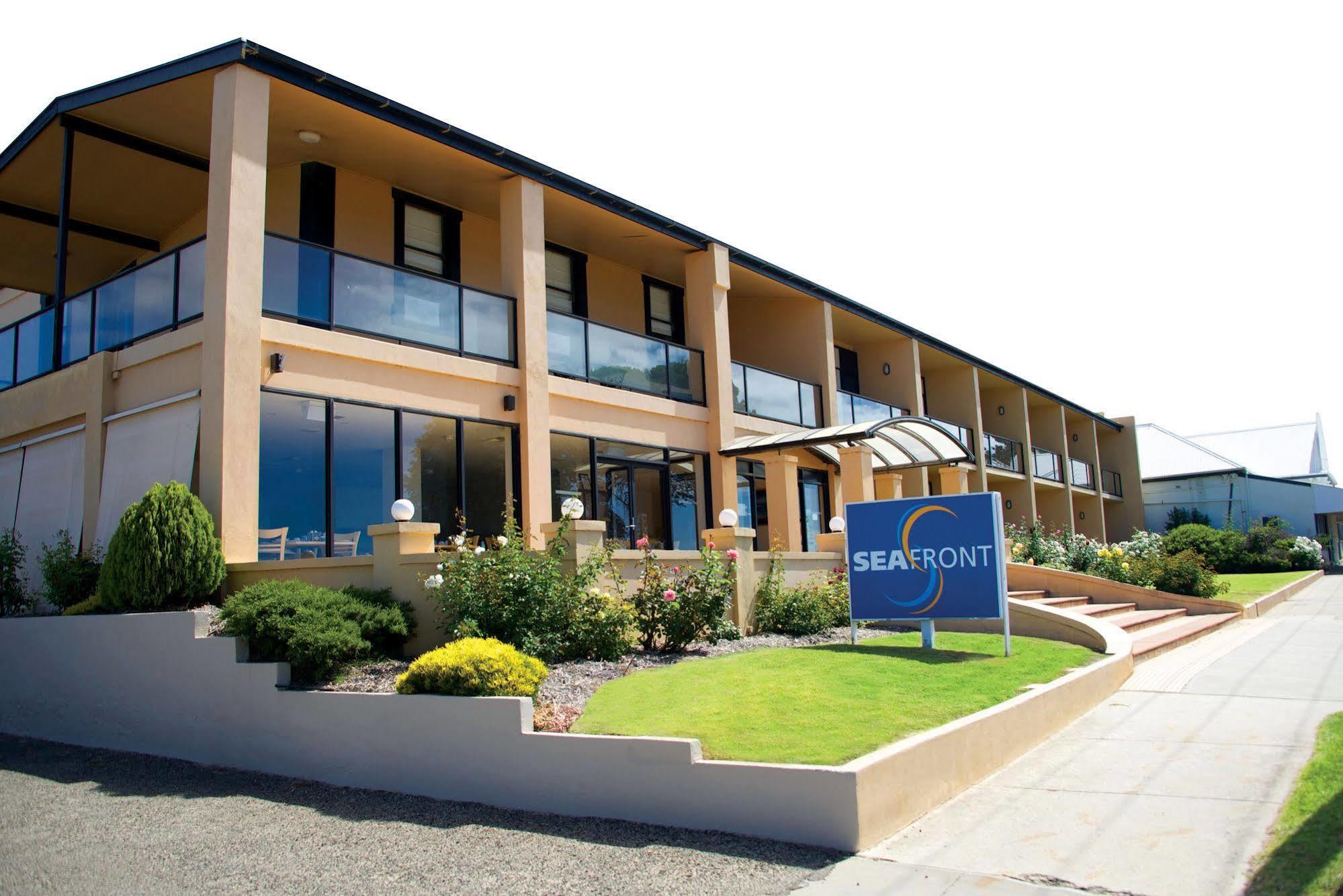 Kangaroo Island Seafront Hotel Penneshaw Exterior photo